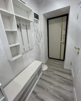 2-к квартира, вторичка, 56м2, 9/9 этаж