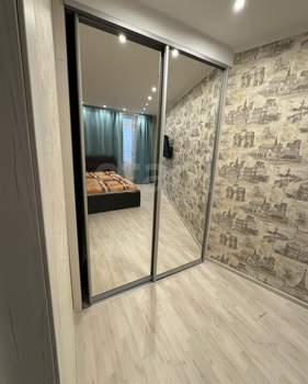 2-к квартира, вторичка, 64м2, 11/18 этаж