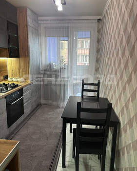 2-к квартира, вторичка, 56м2, 3/9 этаж