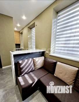 2-к квартира, вторичка, 30м2, 1/3 этаж