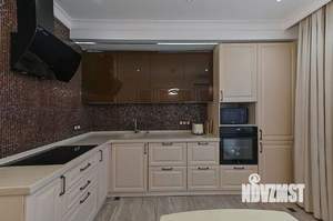 3-к квартира, вторичка, 77м2, 17/24 этаж