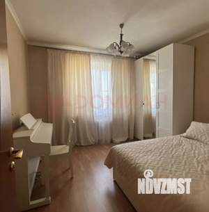 3-к квартира, вторичка, 84м2, 8/10 этаж