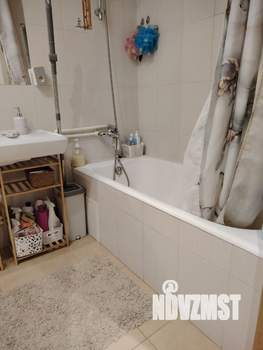 3-к квартира, вторичка, 65м2, 9/9 этаж