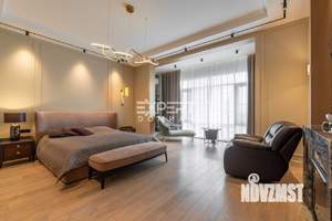 3-к квартира, вторичка, 231м2, 9/10 этаж