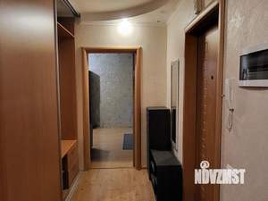 2-к квартира, вторичка, 52м2, 1/10 этаж