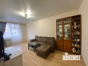 3-к квартира, вторичка, 100м2, 2/13 этаж