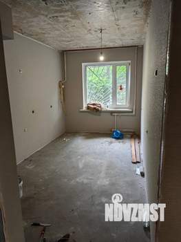 3-к квартира, вторичка, 64м2, 1/9 этаж