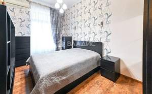 3-к квартира, вторичка, 83м2, 1/6 этаж