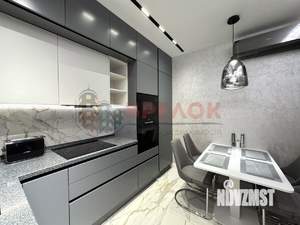 3-к квартира, вторичка, 80м2, 13/19 этаж