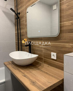 3-к квартира, вторичка, 65м2, 12/18 этаж