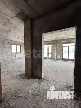 4-к квартира, вторичка, 139м2, 11/16 этаж