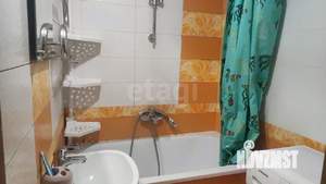 3-к квартира, вторичка, 65м2, 1/5 этаж