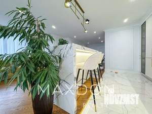 3-к квартира, вторичка, 130м2, 16/20 этаж