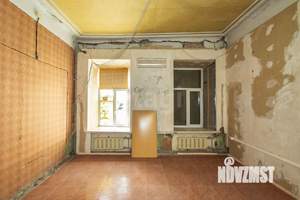 3-к квартира, вторичка, 74м2, 1/2 этаж