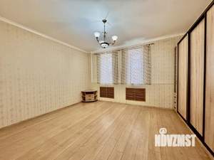 1-к квартира, вторичка, 50м2, 1/5 этаж