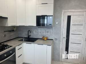 3-к квартира, вторичка, 80м2, 10/10 этаж