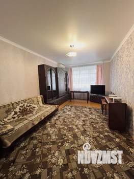 3-к квартира, вторичка, 63м2, 1/5 этаж