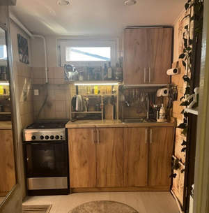 Студия квартира, вторичка, 28м2, 1/3 этаж