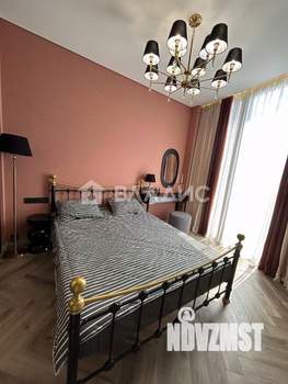 2-к квартира, вторичка, 56м2, 28/32 этаж