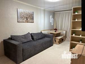 3-к квартира, вторичка, 50м2, 1/5 этаж