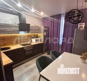 3-к квартира, вторичка, 72м2, 9/18 этаж
