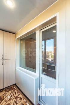 2-к квартира, вторичка, 65м2, 3/5 этаж