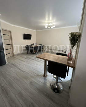 2-к квартира, вторичка, 57м2, 2/19 этаж
