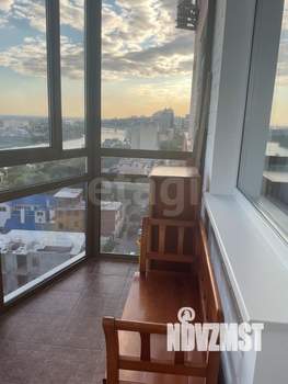 4-к квартира, вторичка, 135м2, 11/15 этаж