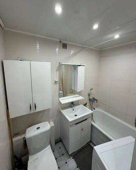 2-к квартира, вторичка, 40м2, 1/5 этаж