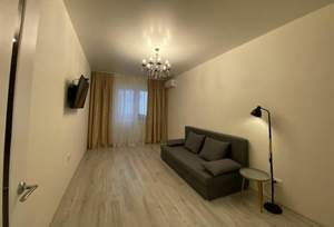 1-к квартира, вторичка, 43м2, 10/18 этаж