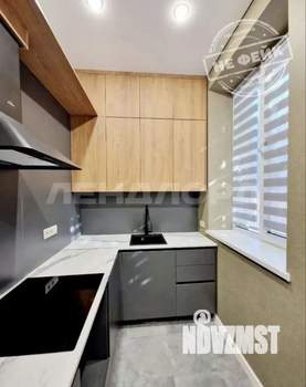 2-к квартира, вторичка, 30м2, 1/3 этаж