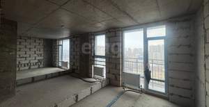 4-к квартира, вторичка, 119м2, 13/25 этаж