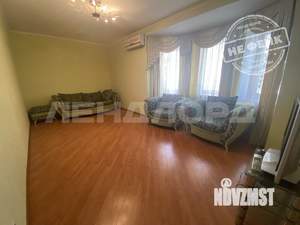 3-к квартира, вторичка, 74м2, 2/5 этаж