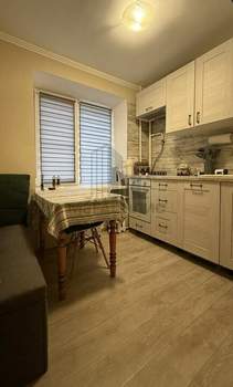 3-к квартира, вторичка, 58м2, 2/5 этаж