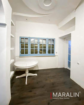 2-к квартира, вторичка, 50м2, 1/2 этаж
