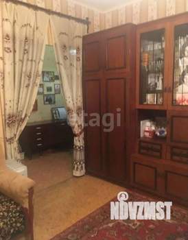 2-к квартира, вторичка, 49м2, 1/10 этаж