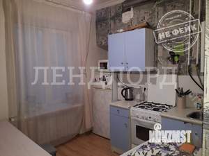 2-к квартира, вторичка, 50м2, 1/4 этаж