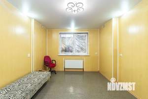 4-к квартира, вторичка, 75м2, 1/9 этаж