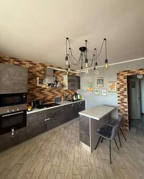 2-к квартира, вторичка, 64м2, 10/18 этаж