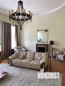 4-к квартира, вторичка, 180м2, 3/5 этаж