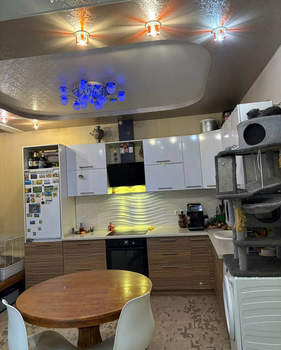 4-к квартира, вторичка, 73м2, 16/18 этаж