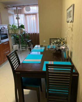 4-к квартира, вторичка, 93м2, 4/10 этаж