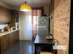 3-к квартира, вторичка, 100м2, 7/7 этаж