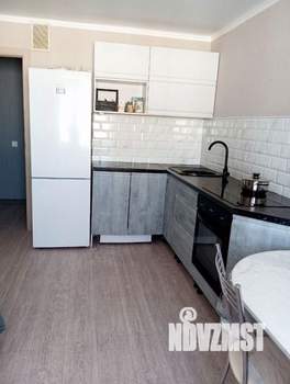 2-к квартира, вторичка, 63м2, 17/18 этаж