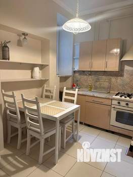 2-к квартира, вторичка, 43м2, 1/2 этаж