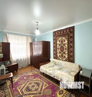 3-к квартира, вторичка, 63м2, 1/5 этаж