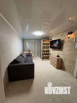 3-к квартира, вторичка, 50м2, 1/5 этаж