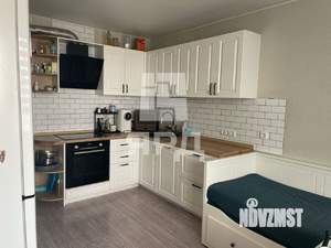 3-к квартира, вторичка, 87м2, 11/18 этаж