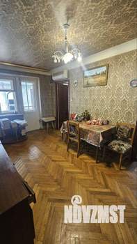 4-к квартира, вторичка, 62м2, 3/5 этаж