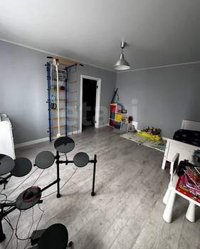 3-к квартира, вторичка, 82м2, 3/10 этаж